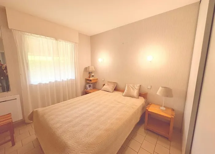 بيت للعطل Albizias 3 *